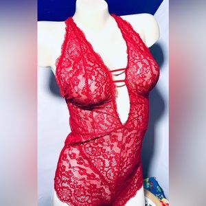 Nordstrom, adorable red lace, racer back, boy leg Romper, Teddy, NWOT, MEDIUM